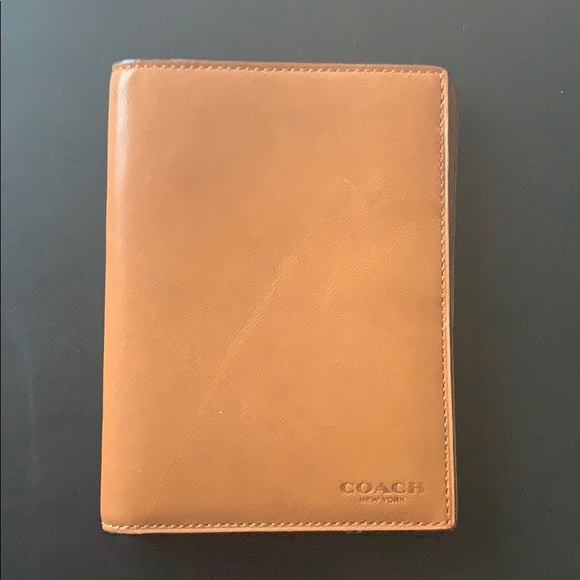 coach passport holder